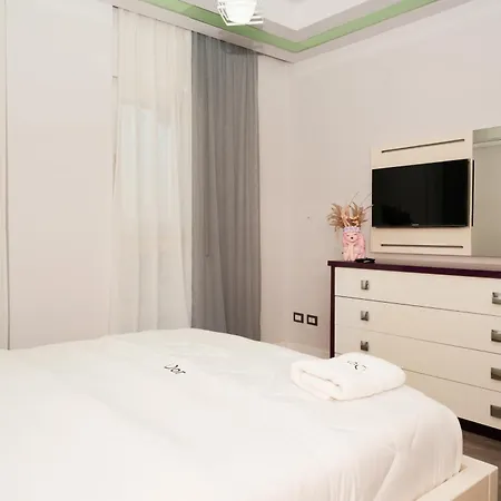 Dor Apartment *