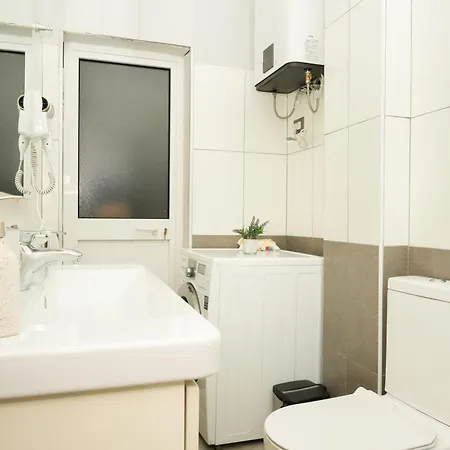 Dor Apartment