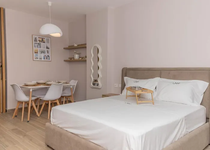 Dor Apartament *